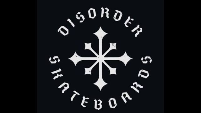 DISORDER SKATEBOARDSロゴ